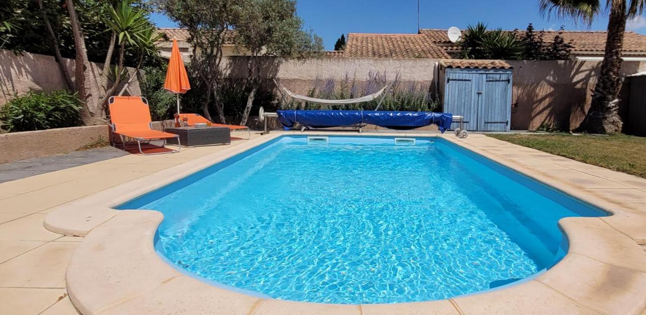 Studio Tranquillo Avec Piscine Et Salle De Sport Істр Екстер'єр фото