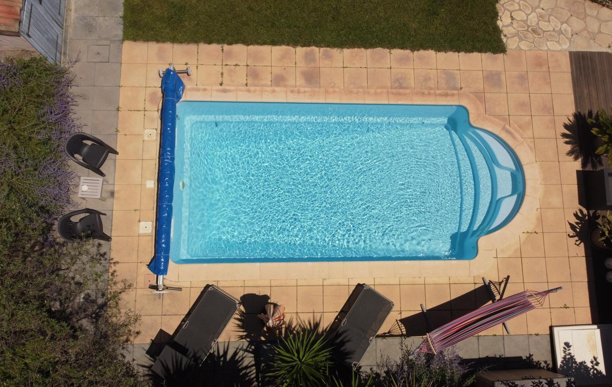 Studio Tranquillo Avec Piscine Et Salle De Sport Істр Екстер'єр фото